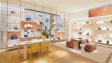 louis vuitton resellar netherlands|louis vuitton dutch stores.